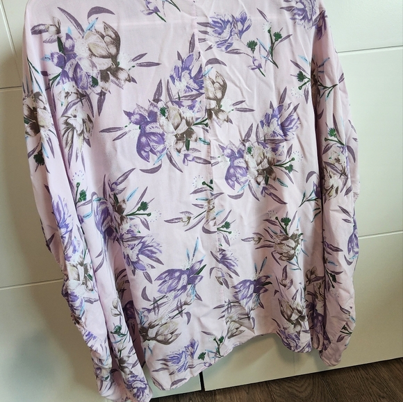 Flowy shall/cardigan - Picture 2 of 4